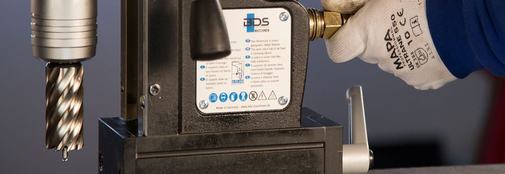 pneumatic drilling machine
